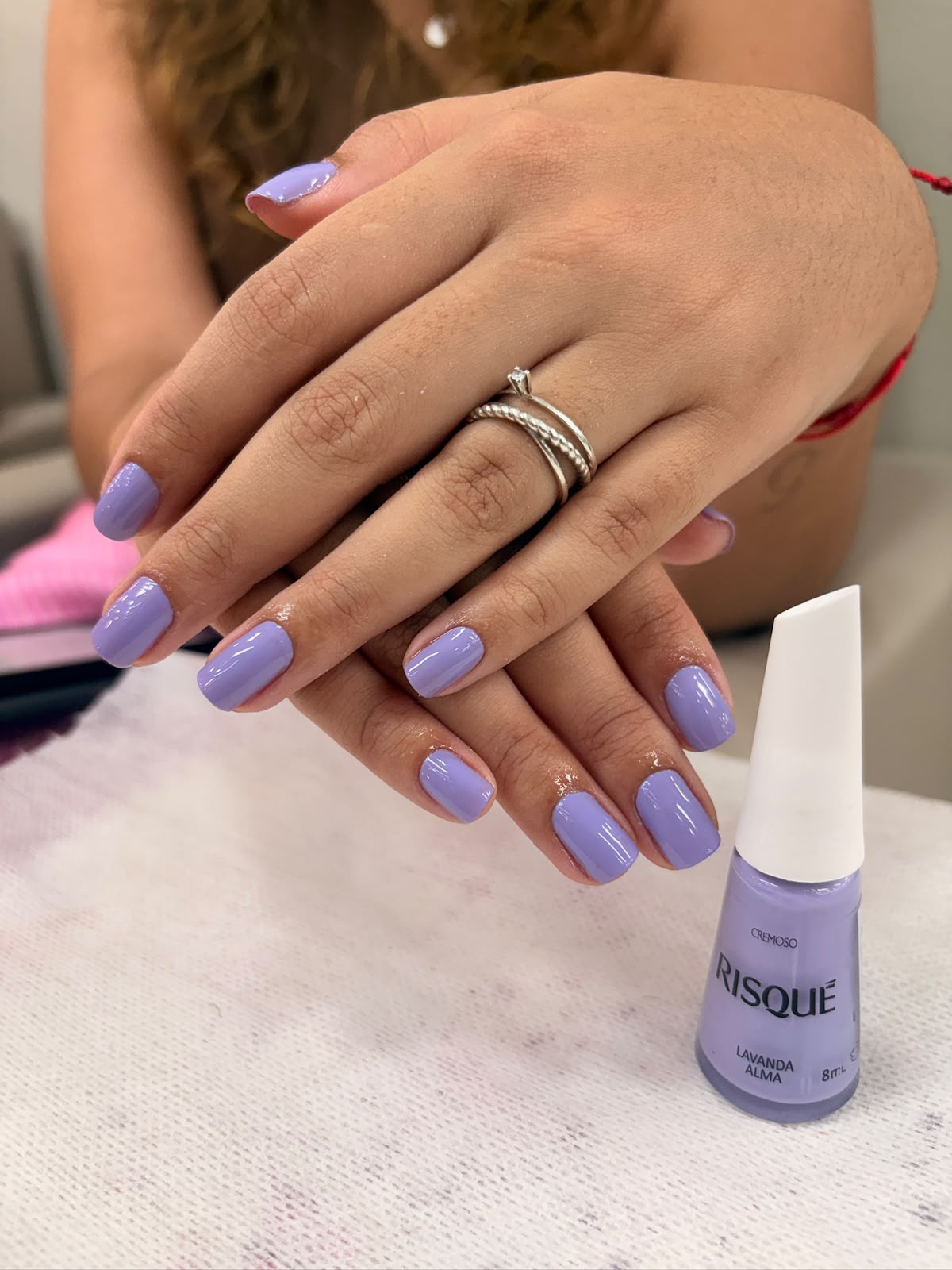 Esmaltação lavanda cremosa (Risqué Alma)
